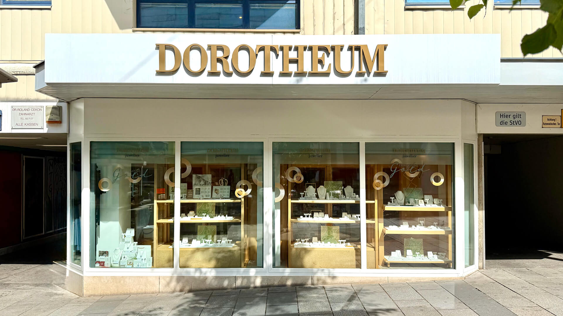 Das Gebäude der Pfandleihe 1120 Wien auf der Meidlinger Hauptstraße.