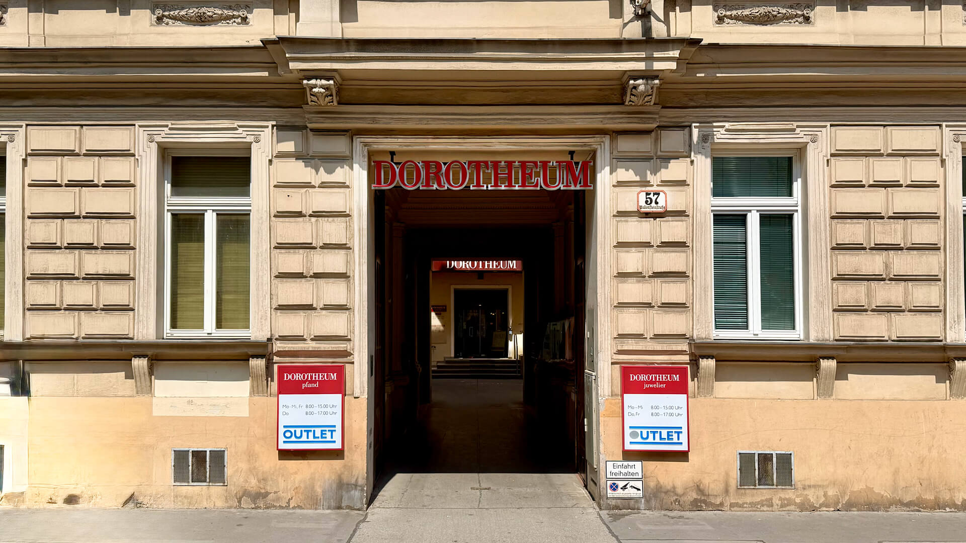 Das Gebäude der Pfandleihe 1200 Wien von außen.