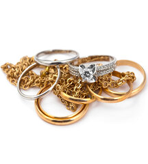 Bruchgoldschmuck wie Halsketten, Ringe, Armketten