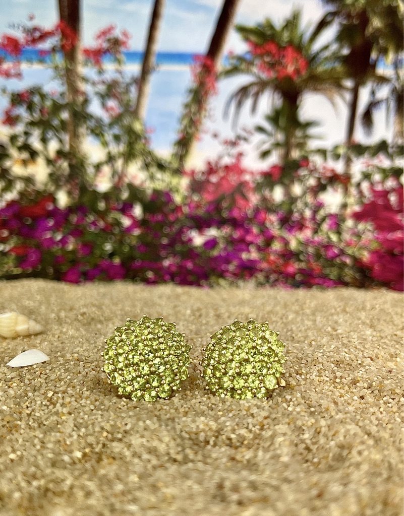 Reise finanzieren mit Gold Ohrschmuck