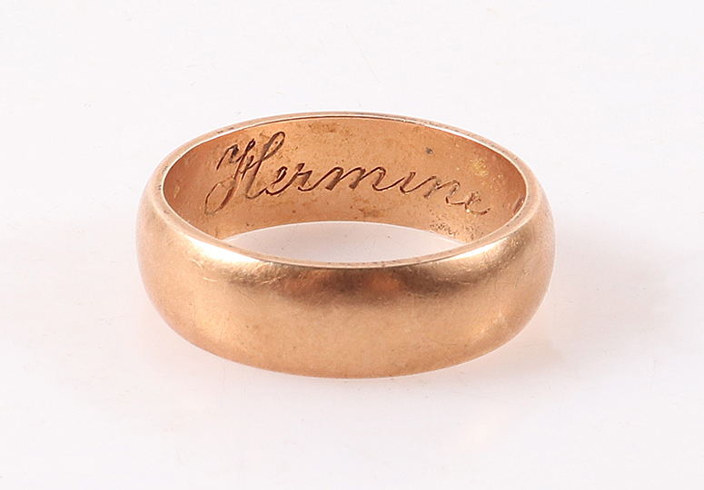 Erbstücke mit Innengravur