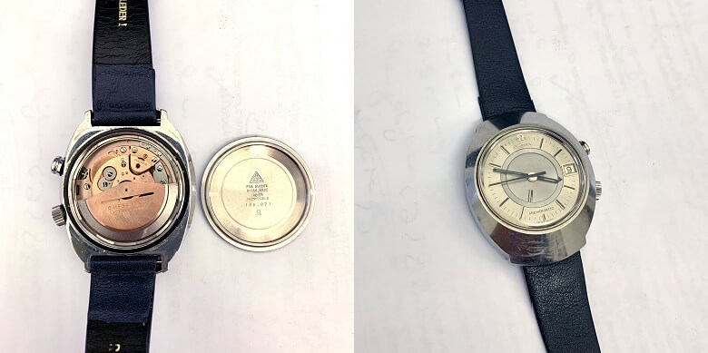 Omega Memomatic aus dem Jahr 1969, mit geöffnetem Gehäuse