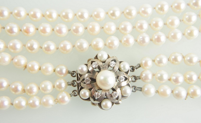 Collier mit Brillant-Kulturperlen