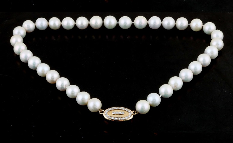 Halskette aus Südseekulturperlen 